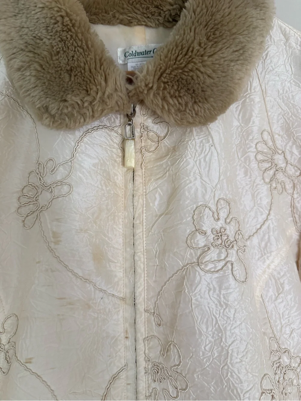 VTG Coldwater Creek Quilted Embroidered Floral Cream Faux Fur Collar Jacket Sz L